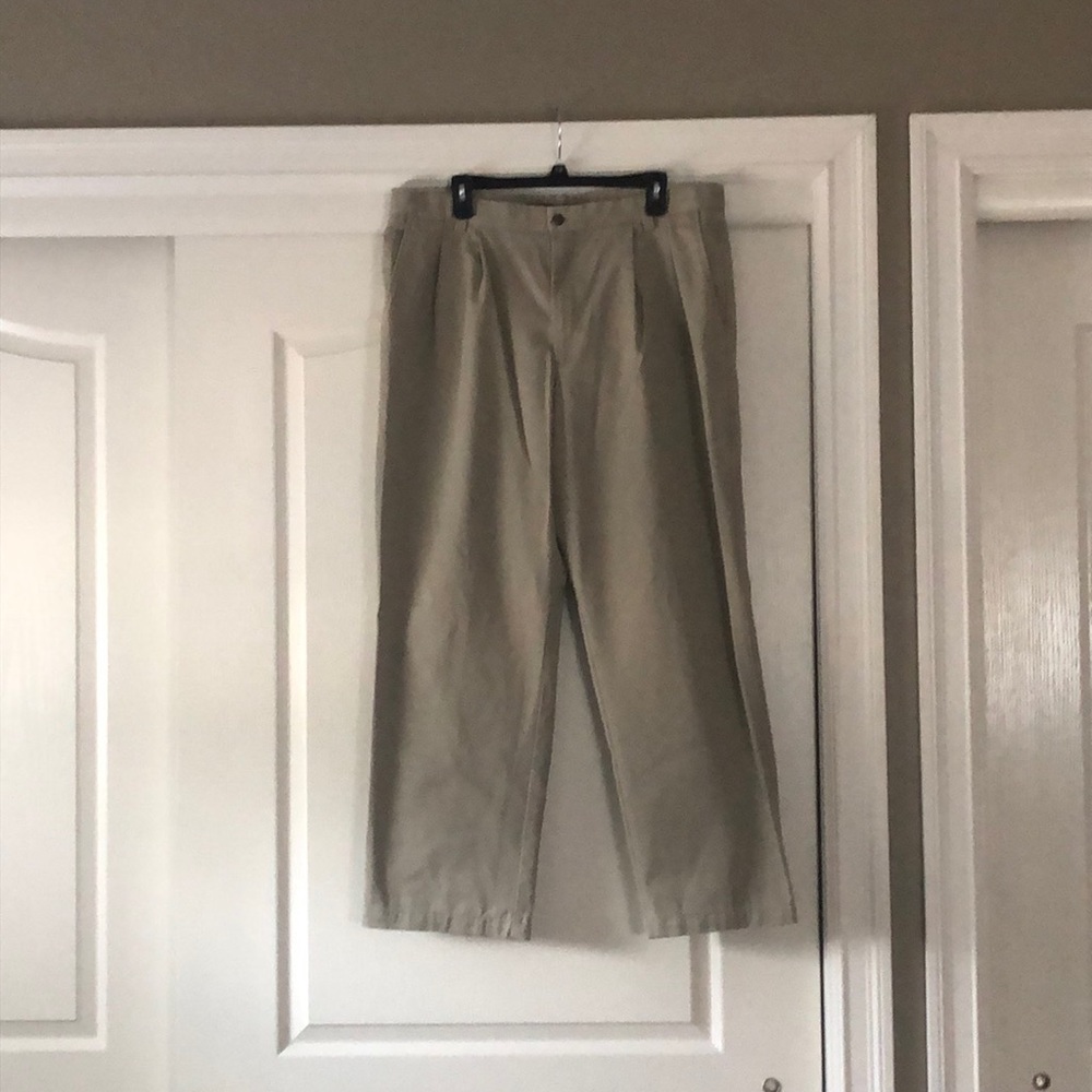 Dockers Khakis Basic Twill